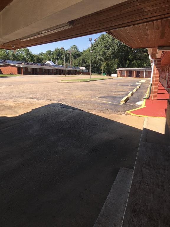 Best Value Inn Motel Sandusky Marianna Εξωτερικό φωτογραφία