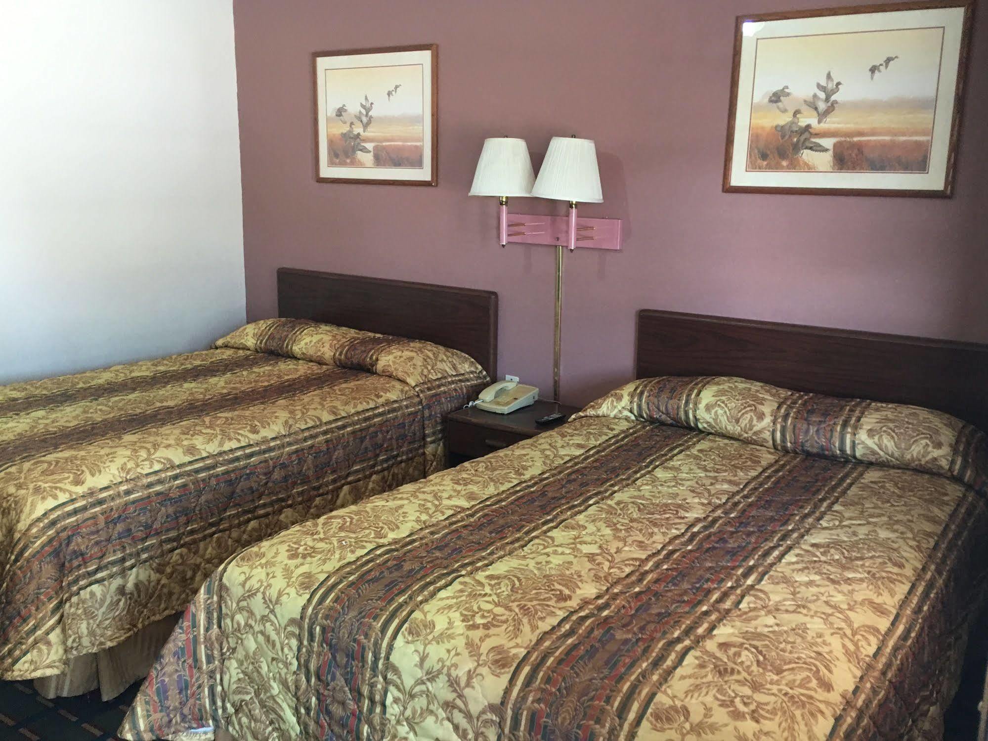 Best Value Inn Motel Sandusky Marianna Εξωτερικό φωτογραφία