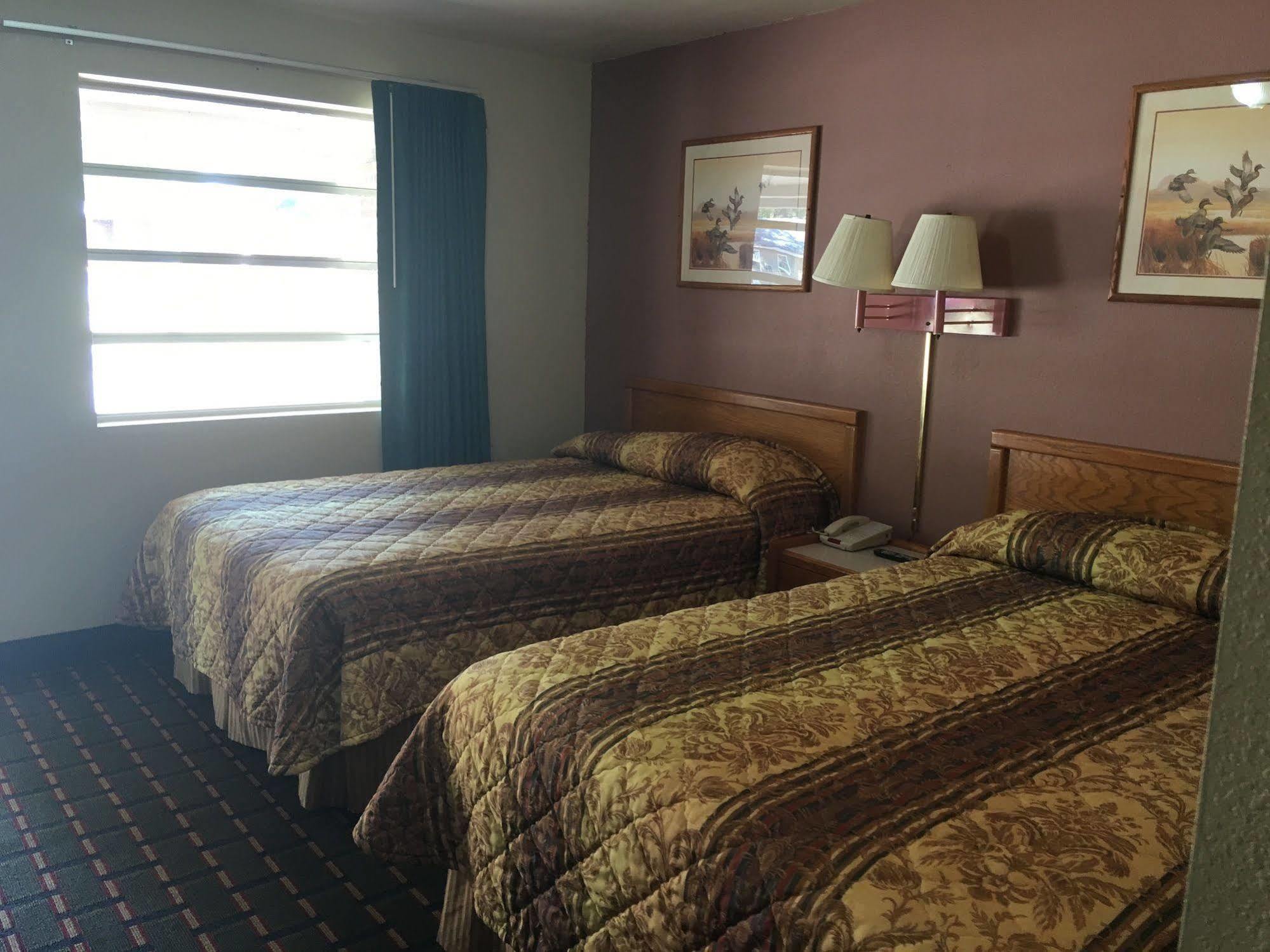 Best Value Inn Motel Sandusky Marianna Εξωτερικό φωτογραφία